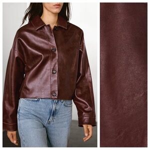 NWT. Massimo Dutti Burgundy Shiny Nappa Leather Cropped Jacket. Size XS.